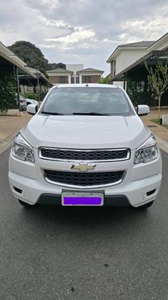 CHEVROLET S10 2.4 ADVANTAGE 4X2 CD 8V FLEX 4P MANUAL CHEVROLET S10 2.4 ADVANTAGE 4X2 CD 8V FLEX 4P MANUAL